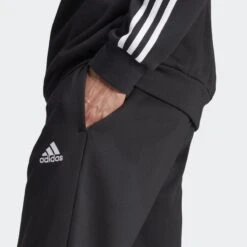 ADIDAS Basic 3-Stripes Fleece Trainingspak 12 ADIDAS Basic 3-Stripes Fleece Trainingspak -Regatta Verkoop basic 3 stripes fleece trainingspak 4