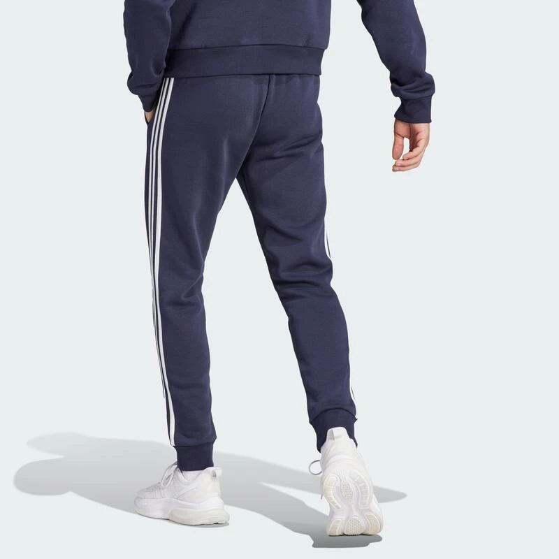 ADIDAS Essentials Fleece 3-Stripes Tapered Cuff Broek 5 ADIDAS Essentials Fleece 3-Stripes Tapered Cuff Broek - Afbeelding 3