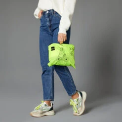 BTWIN FIETSPONCHO STAD ZICHTBAAR OVERDAG 120 ZWART/FLUOGEEL -Regatta Verkoop fietsponcho stad zichtbaar overdag 120 zwartfluogeel 7