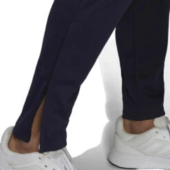 ADIDAS HERENTRAININGSPAK VOOR CARDIOFITNESS BLAUW 16 ADIDAS HERENTRAININGSPAK VOOR CARDIOFITNESS BLAUW -Regatta Verkoop herentrainingspak voor cardiofitness blauw 5