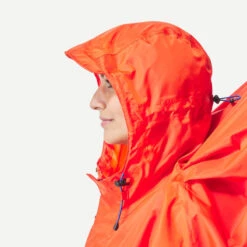 Quechua Regenponcho Voor Trekking MT900 Rood 75 Liter S/M -Regatta Verkoop regenponcho voor trekking mt900 rood 75 liter sm 4